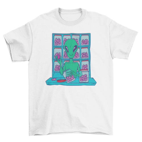 Alien space selling weed t-shirt